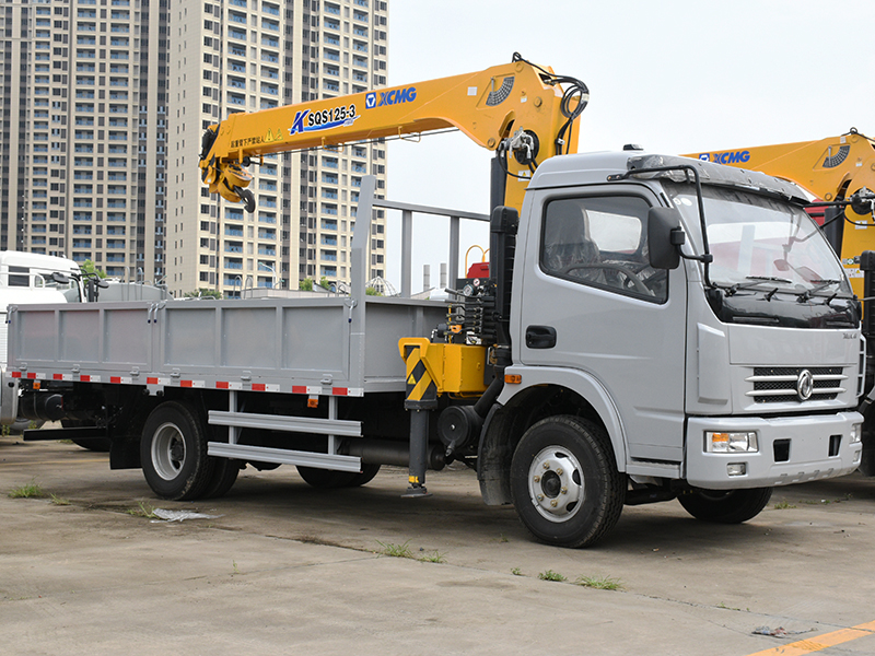【Aug 18th,2020】To Maldives- 2 Units Dongfeng Crane Truck